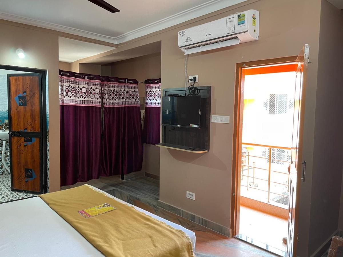 Radhika Beach Resort- Vidi Group 普里 外观 照片